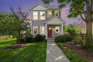 photo property thumbnail
