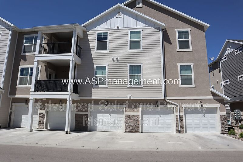 1st image of 13092 S Tortola Dr W