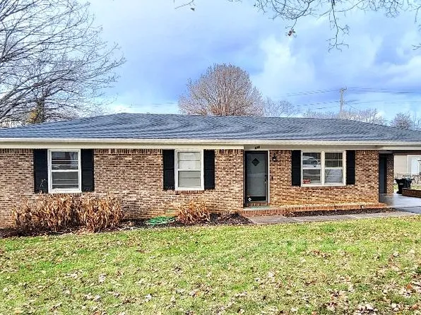 316 Wayside Dr, Hopkinsville, KY 42240