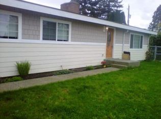 215 SW 122nd St, Seattle, WA 98146