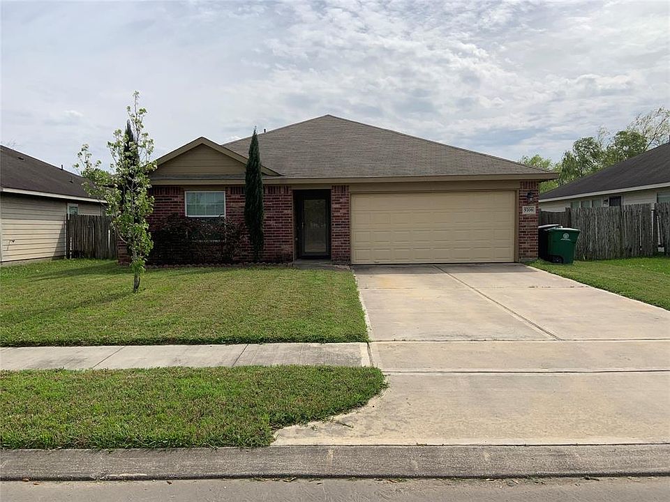 1st image of 5706 Park Village Dr
