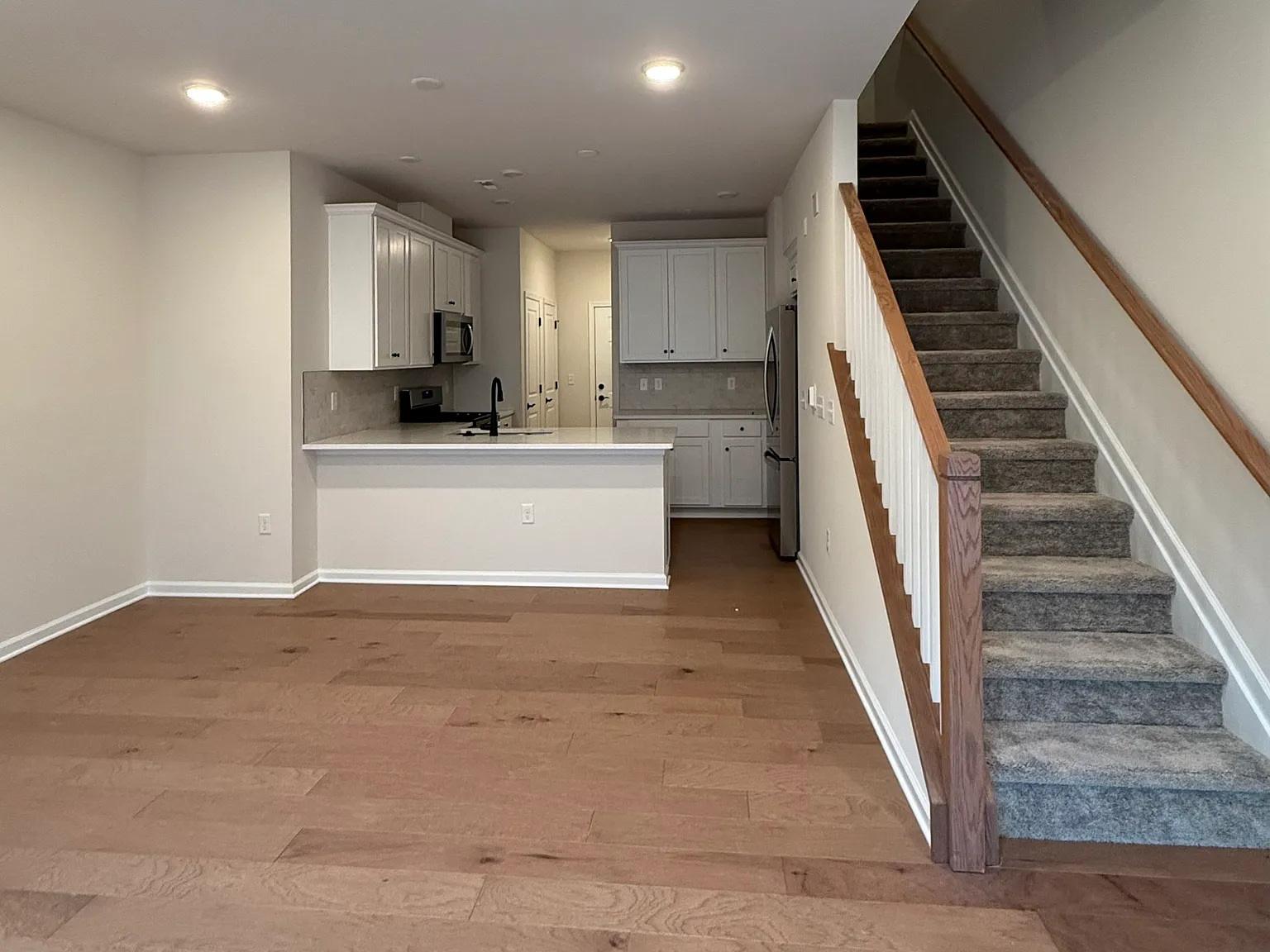 1209 Parker Blvd — Photo 2