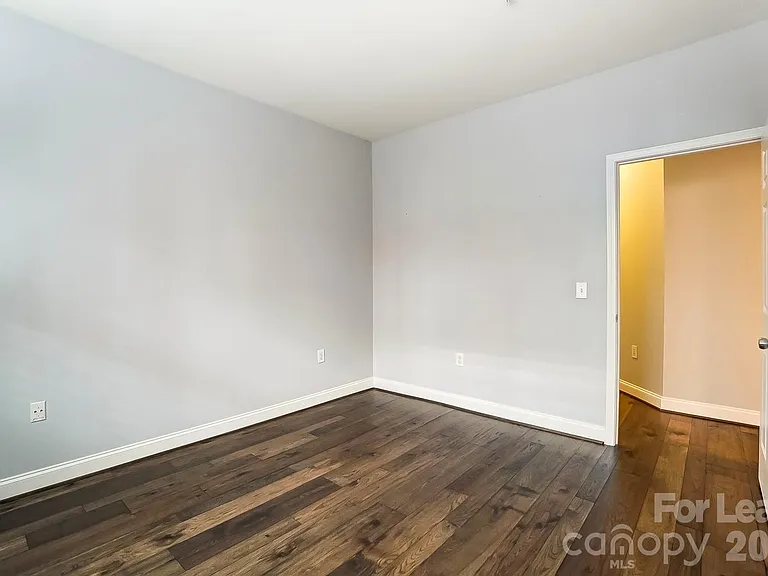 400 Clarice Ave #135 — Photo 36