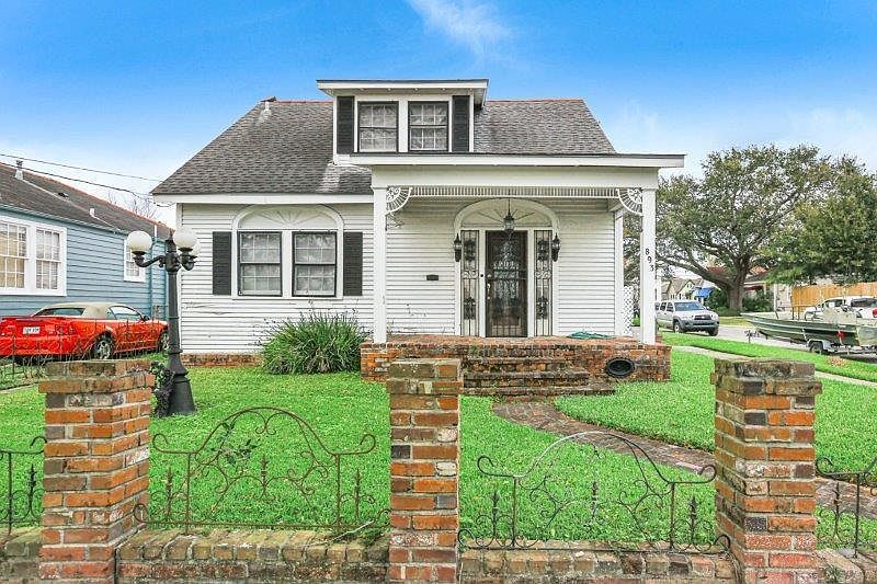 1st image of 893 Navarre Ave