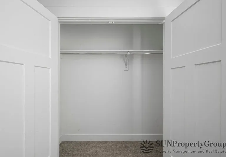 288 W 730 N — Photo 16