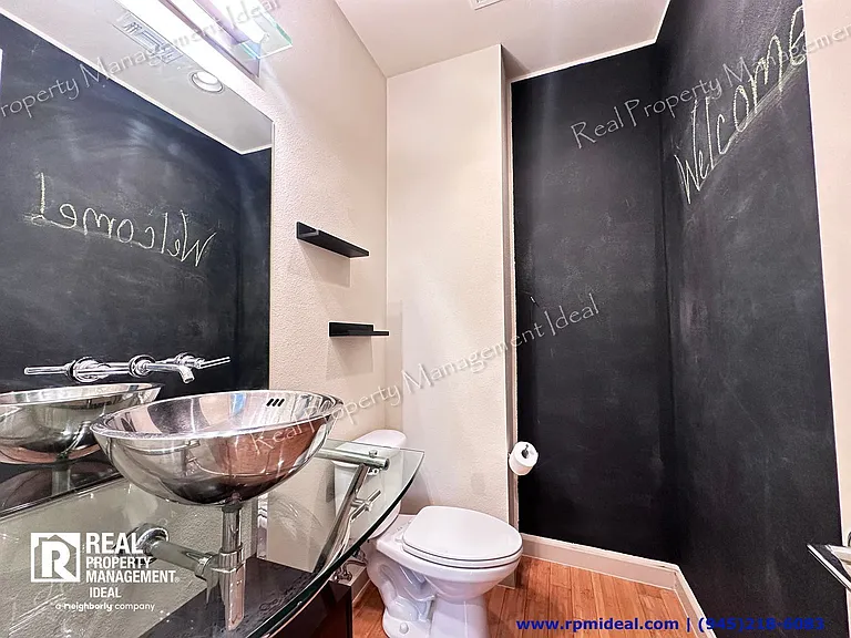 732 Cannen John Ln — Photo 16