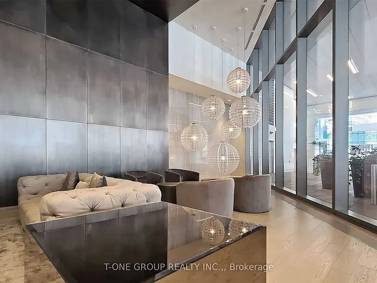 88 Harbour St #2610 — Photo 13
