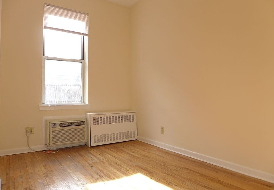 1st image of 23 W 84th St APT 4D