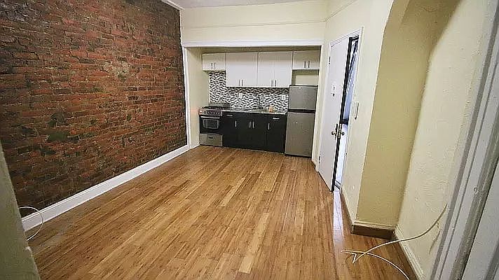 1st image of 119 Rogers Ave #3A