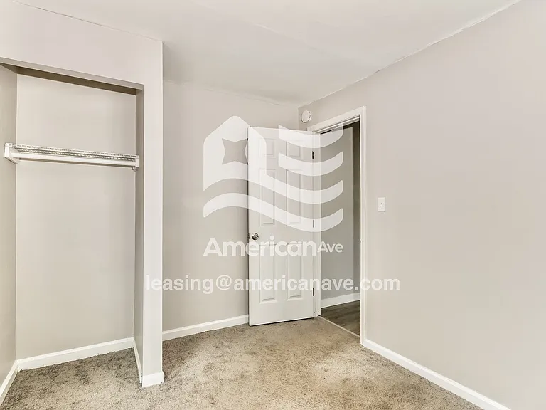 904942_012_wm_-_bedroom_13602227.jpg
