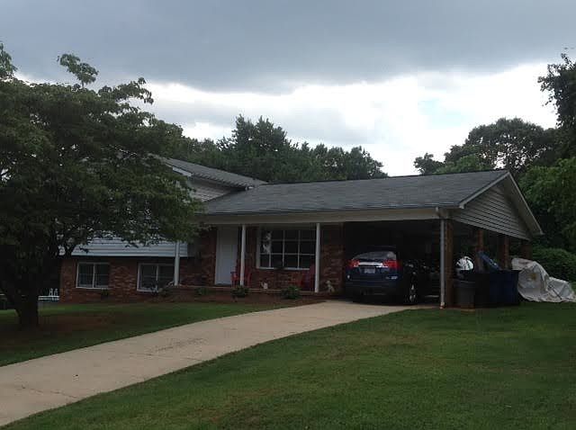 1st image of 3011 Shangri La Dr