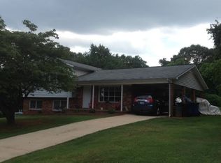 3011 Shangri La Dr, Conover, NC 28613