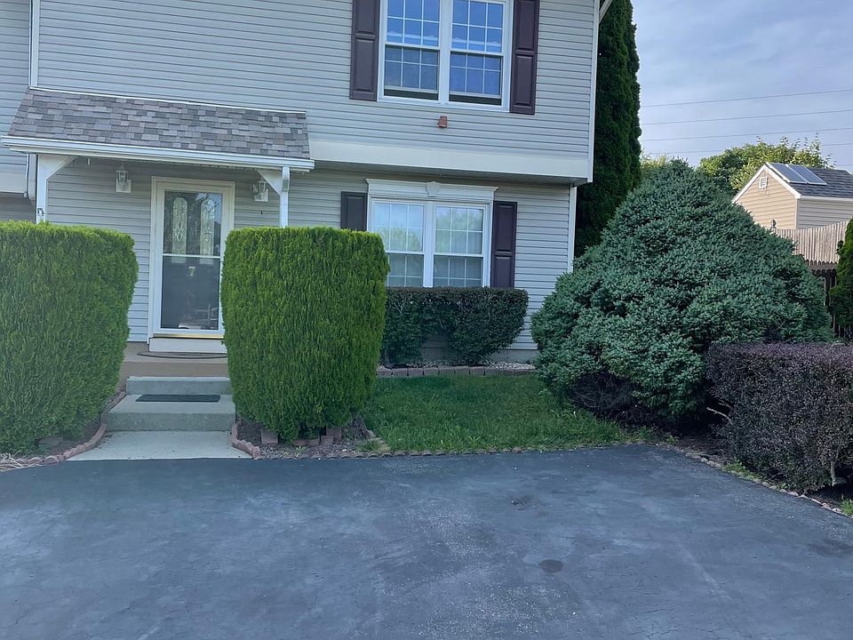 1st image of 7 Mila Rd