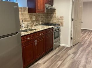 377 Sheffield St #2, Staten Island, NY 10310