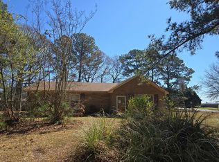 1119 Pine Dr, Winterville, NC 28590