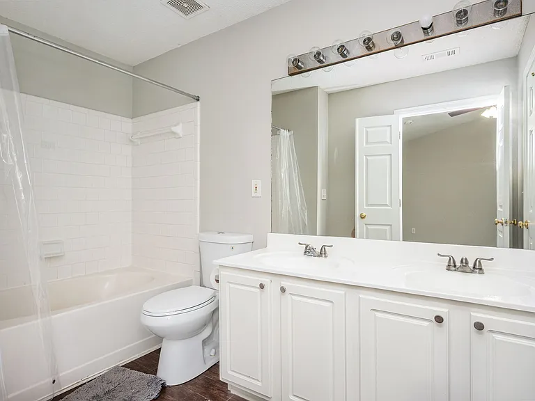 4645 Valais Ct #130 — Photo 14