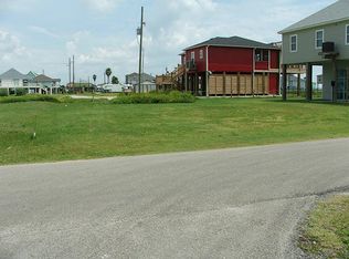830 Eastview, Crystal Beach, TX 77650