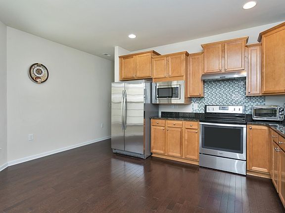 2nd image of 1414 Palmer Hill Dr