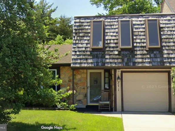 371 Cherrywood Dr, Clementon, NJ 08021