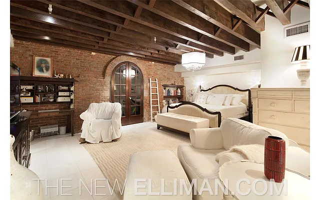 Sold by Douglas Elliman | media 41