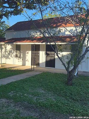 1 bed, 1.0 bath, 655 sqft, $1,000 — Photo 2