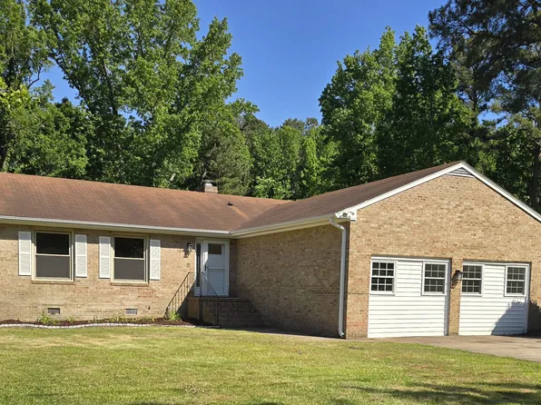109 Griffin St, Yorktown, VA 23693