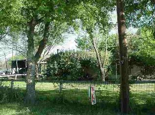 131 Center Point Dr E, Center Pt, TX 78010