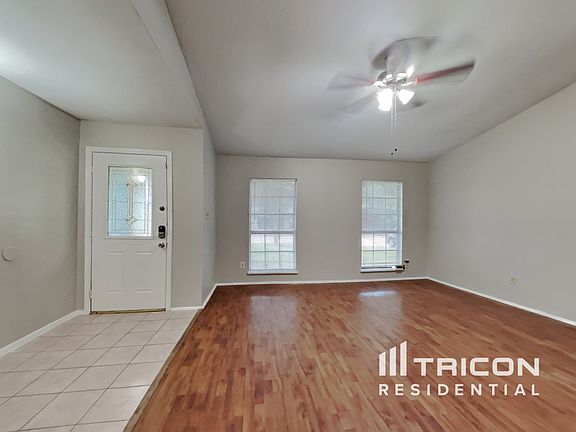 2nd image of 6734 Pickett Dr
