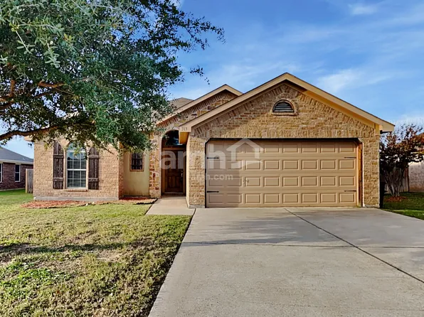 313 Wonder Oak Ct, Weatherford, TX 76085