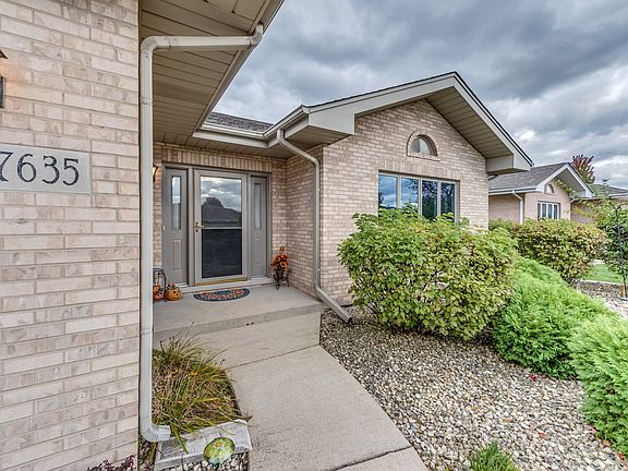 3rd image of 17635 Kimberly Ln #17635