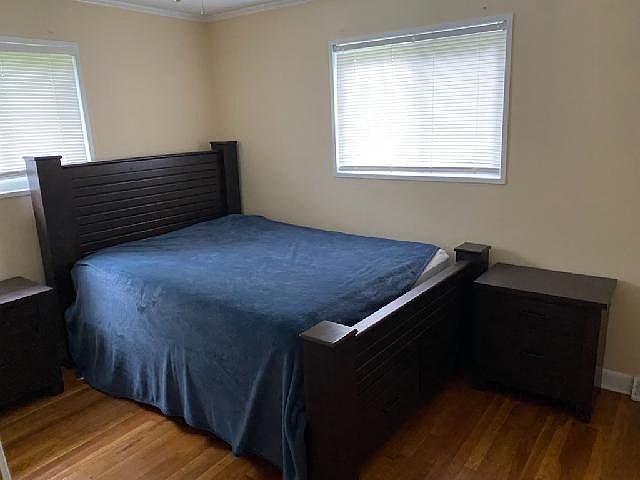 2nd image of 275 Alcove Rd