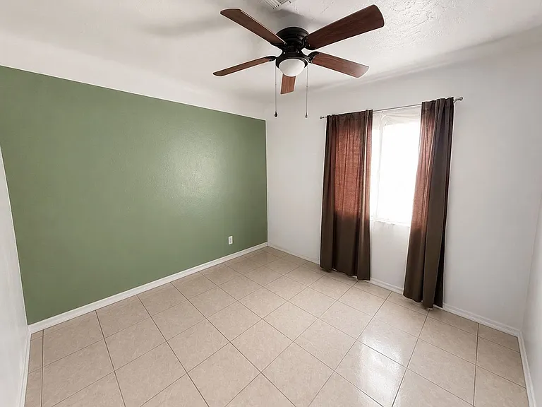 315 S Magnolia Ave — Photo 10