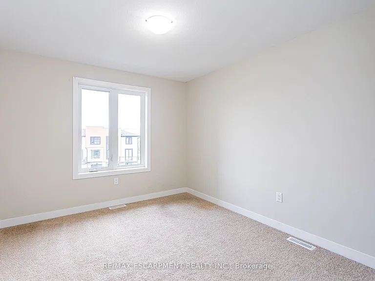 941 Manhattan Way — Photo 19