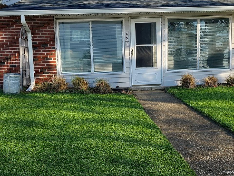 1st image of 42 Trent Court #D