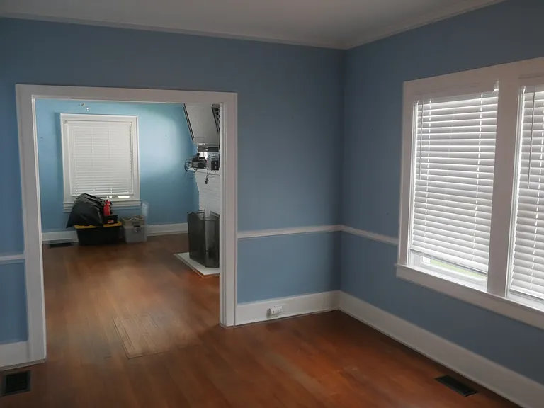 116 Suburban Ct — Photo 3