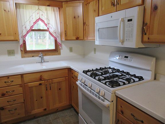 3rd image of 1144 Lullaby Ln