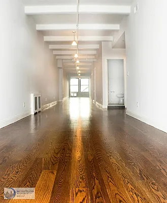 Rented by Metropolitan Property Group | media 37