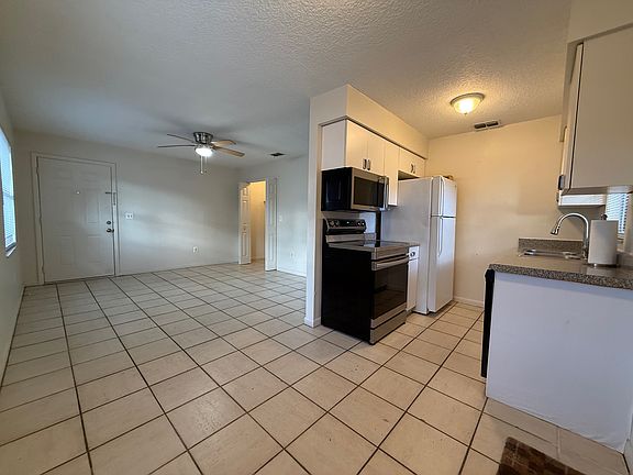 4th image of 523 Camino Ct