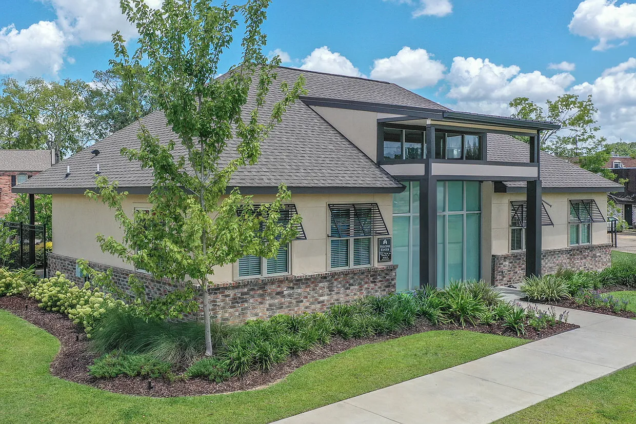 Ardendale Oaks Apartments — Photo 2