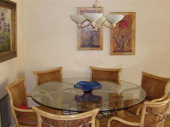 4th image of 4325 Aegean Dr APT 112B