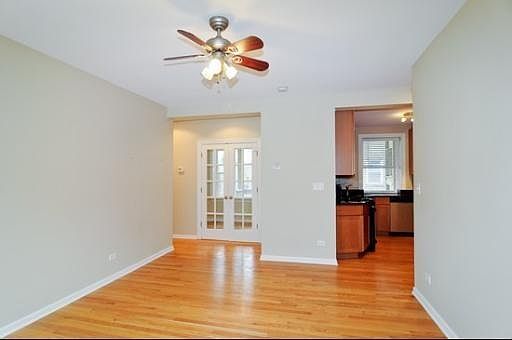 3rd image of 2553 W Ardmore Ave