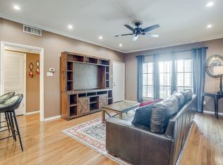 4312 Bellaire Dr S APT 225, Fort Worth, TX 76109