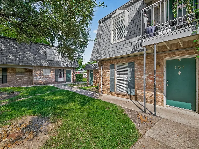 8931 Gaylord St #157 — Photo 4