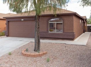 2372 E Calle Pelicano, Tucson, AZ 85706