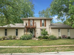 747 Penny Ct, Ballwin, MO 63011