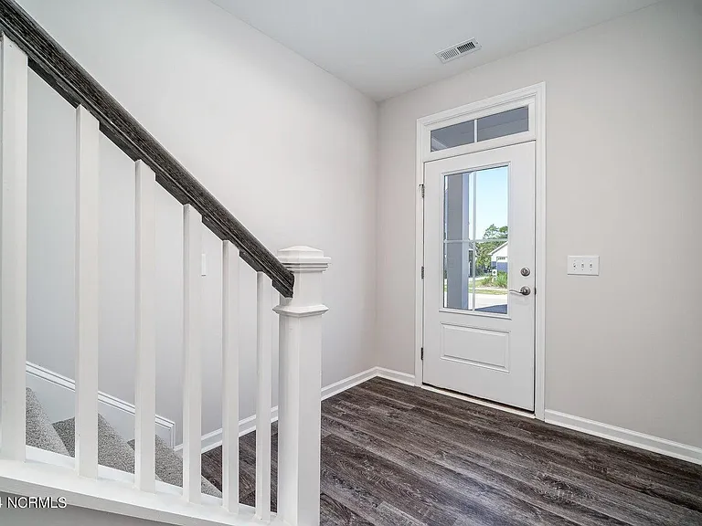 220 Gray Duck Dr — Photo 10