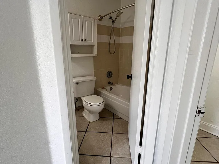 3004 Parkway Blvd #209 — Photo 44