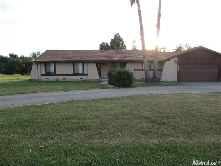 1st image of 8038 Blackwood Ln