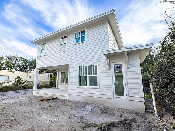 7th image of this home