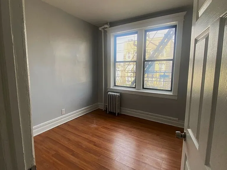 119 - Golden Crest 119 60th Street, LLC — Photo 37